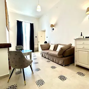 Cavalieri Country Pula